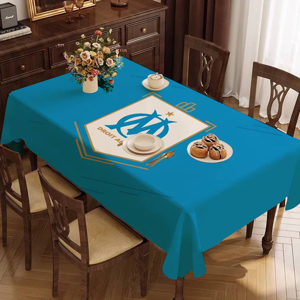 Home Textiles Today Logo - オリンピック・ド・マルセイユロゴ入り長方形テーブルクロス テーブル装飾 再利用可能 防水 キッチン ダイニングテーブル